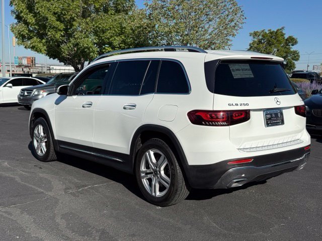 Used 2021 Mercedes-Benz GLB 250 4MATIC image 5