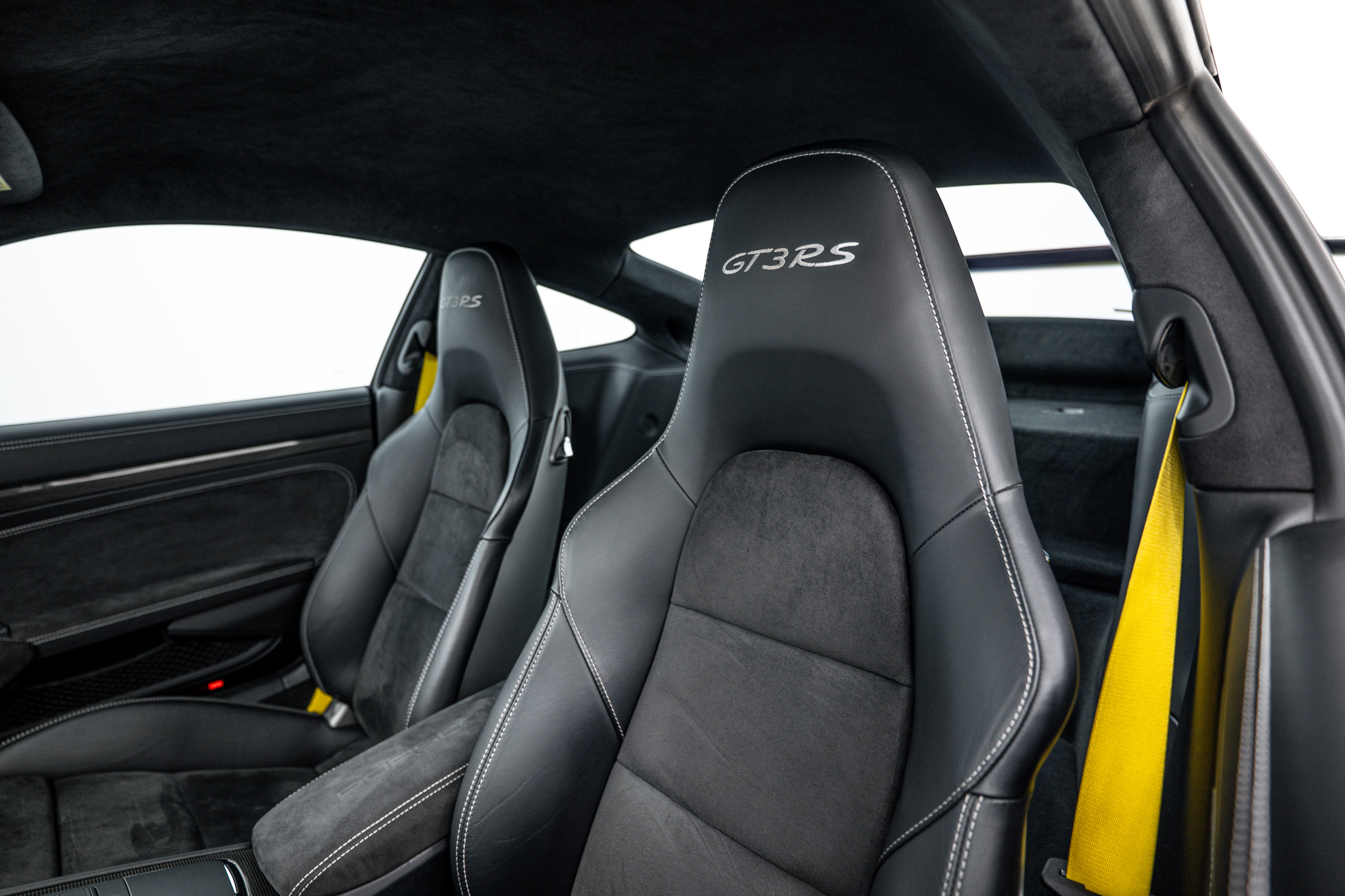 Certified 2019 Porsche 911 GT3 RS RWD image 29