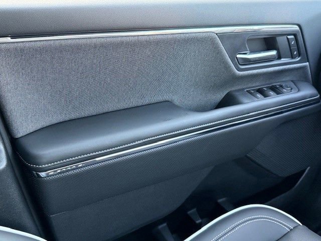 New 2026 GMC Sierra EV Elevation image 32