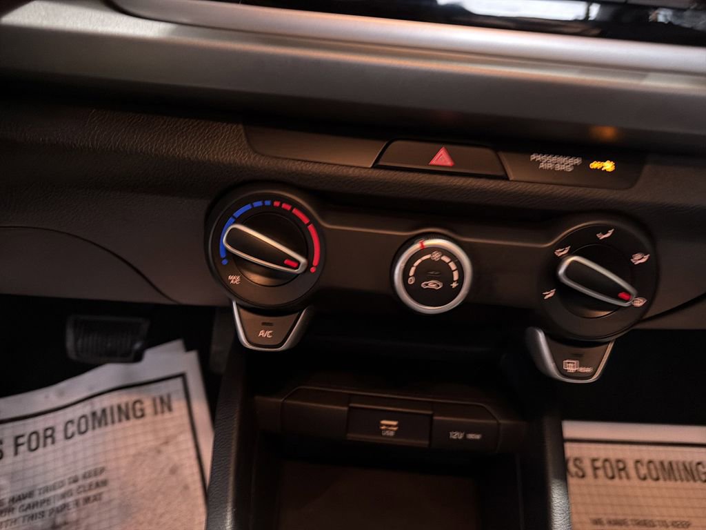 Used 2021 Kia Rio S image 21