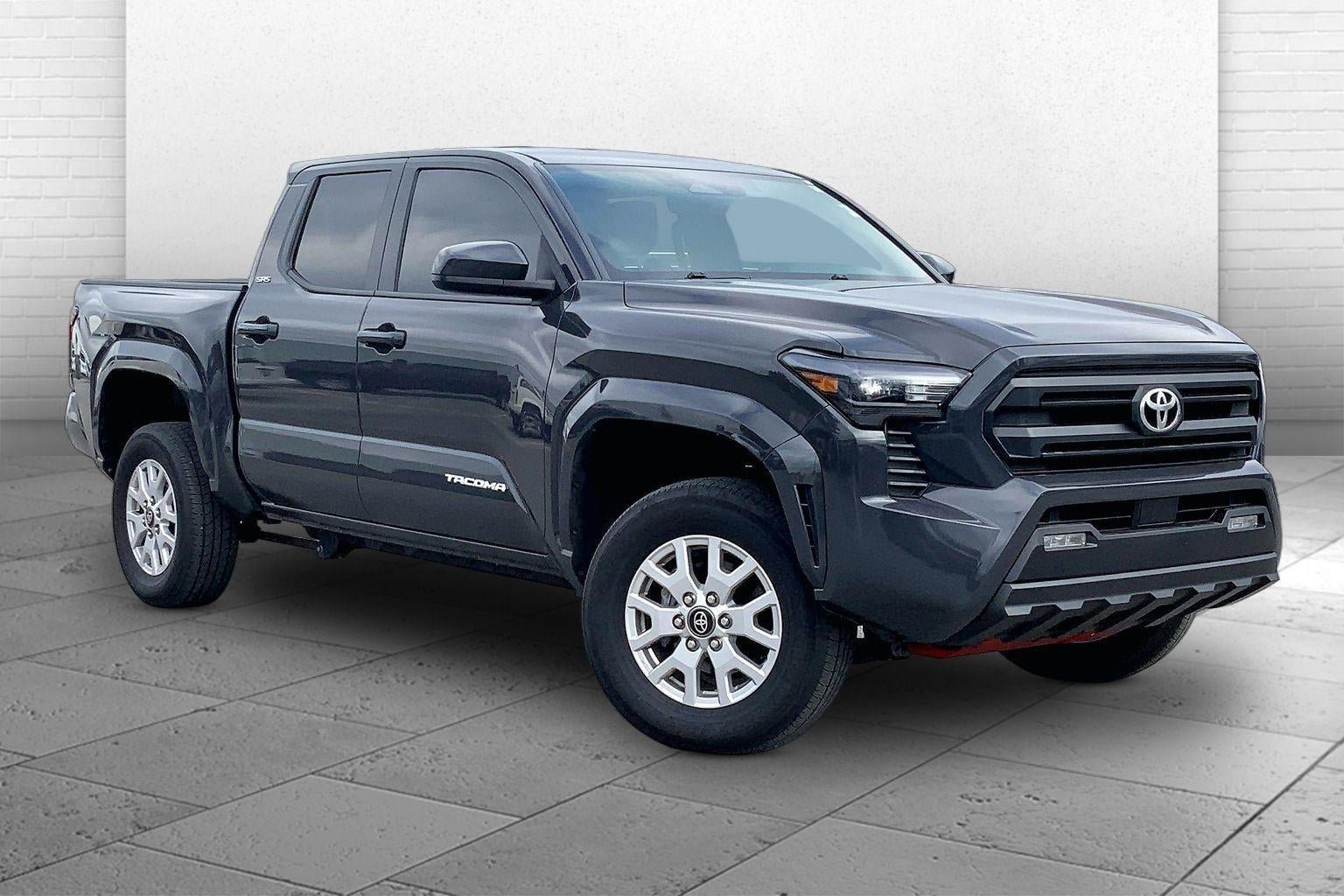 Used 2025 Toyota Tacoma SR5