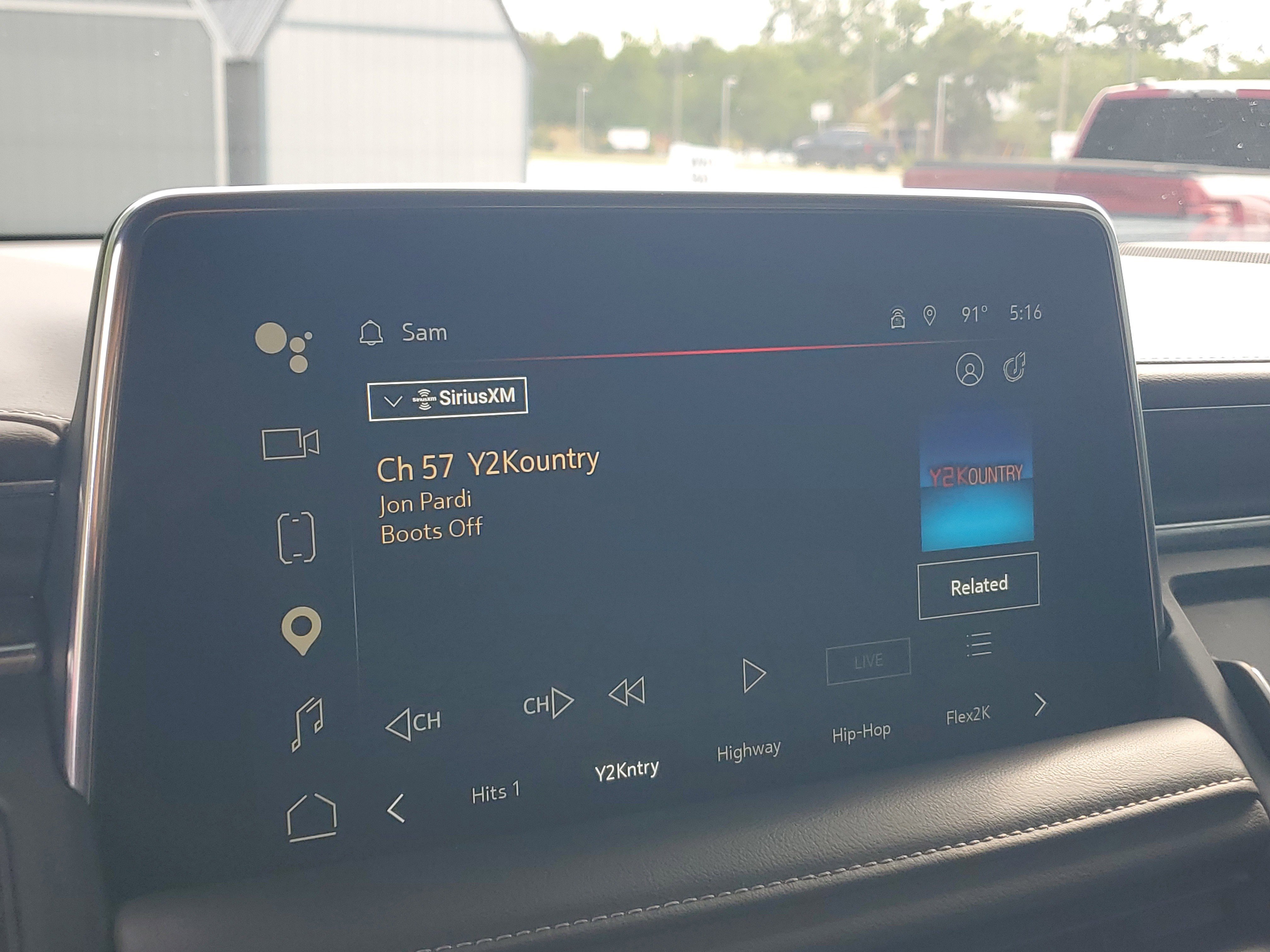 Used 2022 GMC Yukon SLT w/ SLT Luxury Package AWD/4WD image 12