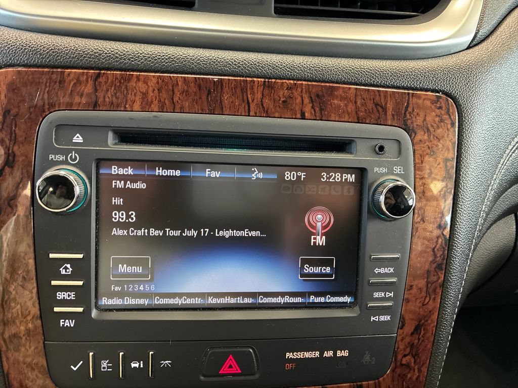 Used 2014 Chevrolet Traverse LT AWD/4WD image 19