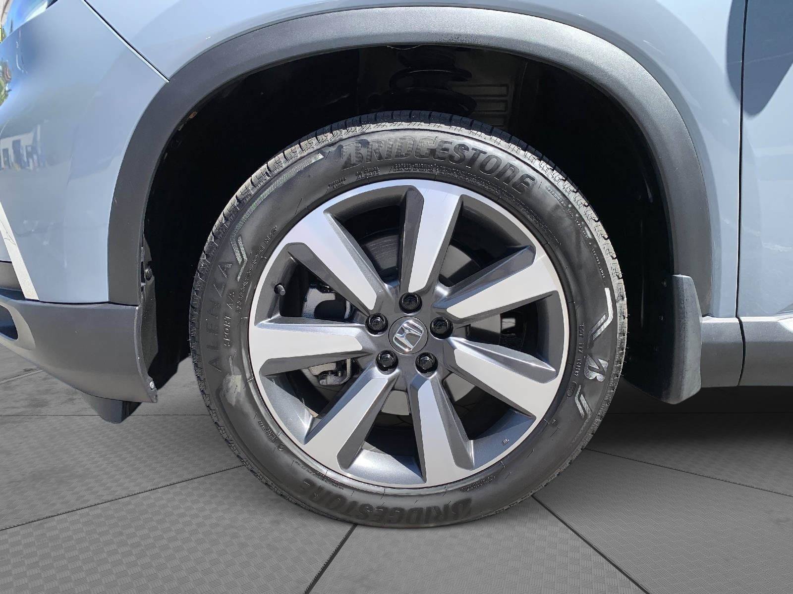Certified 2023 Honda Pilot Elite image 9