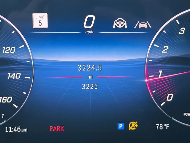 Used 2025 Mercedes-Benz C 300 Sedan image 33