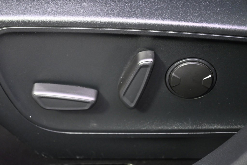 Used 2020 Ford Escape SEL image 14