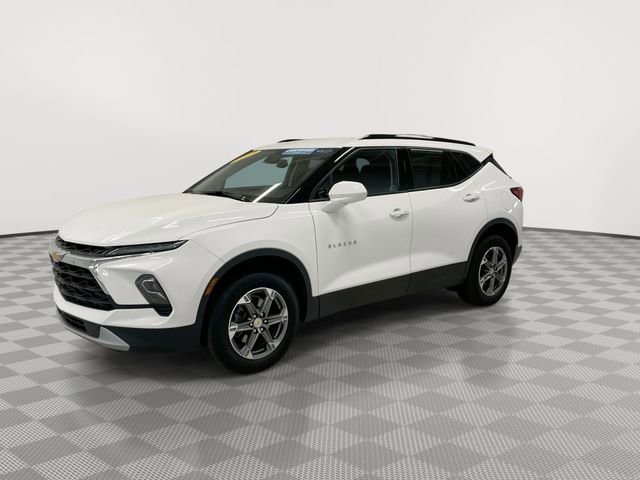 Certified 2023 Chevrolet Blazer LT w/ Convenience Package image 5