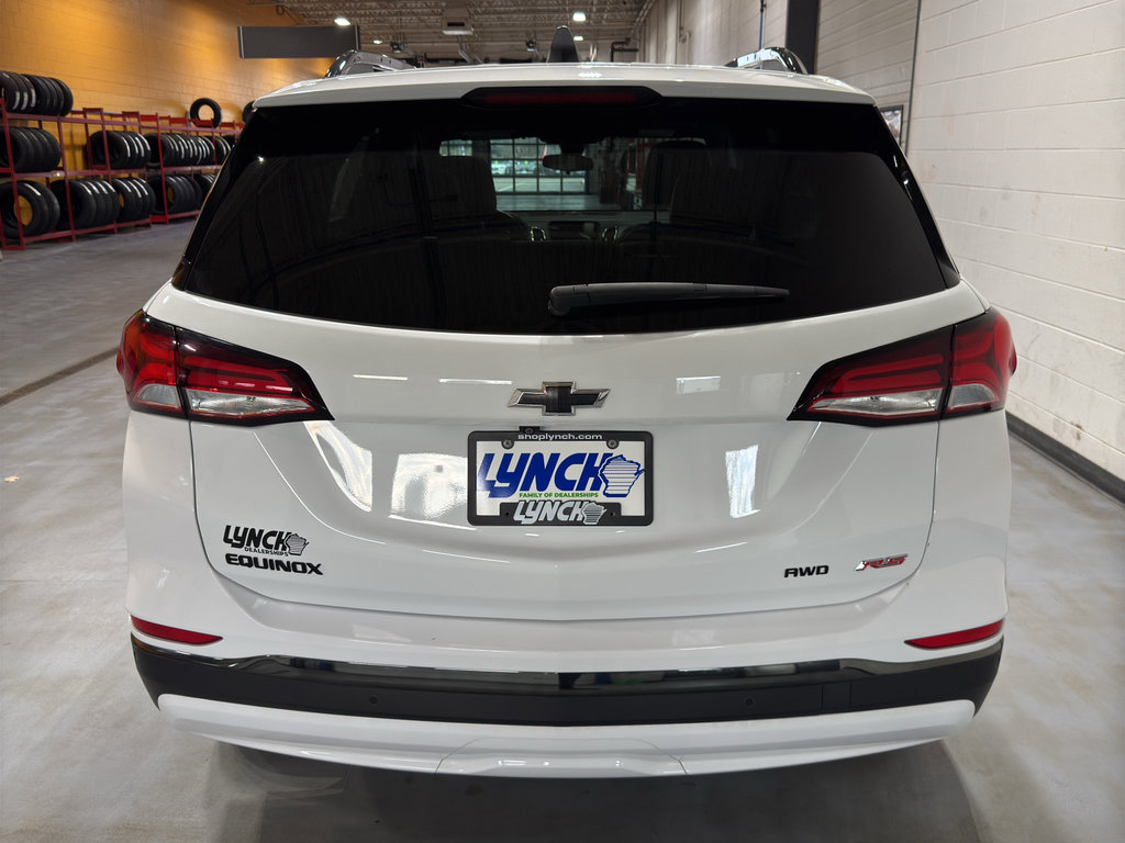 Used 2022 Chevrolet Equinox RS w/ Infotainment Package image 5
