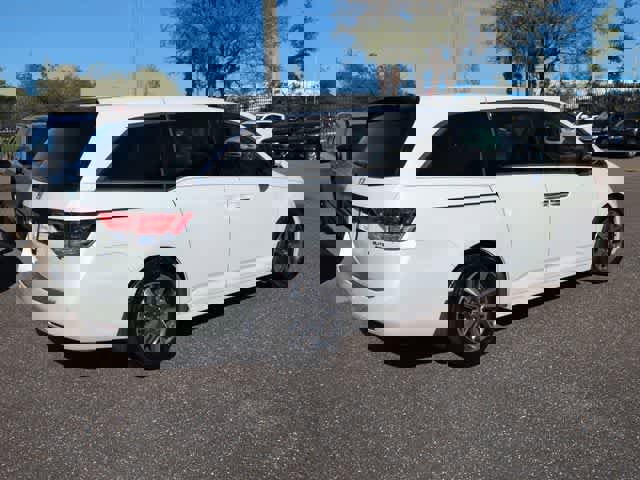 Used 2016 Honda Odyssey Touring Elite image 8