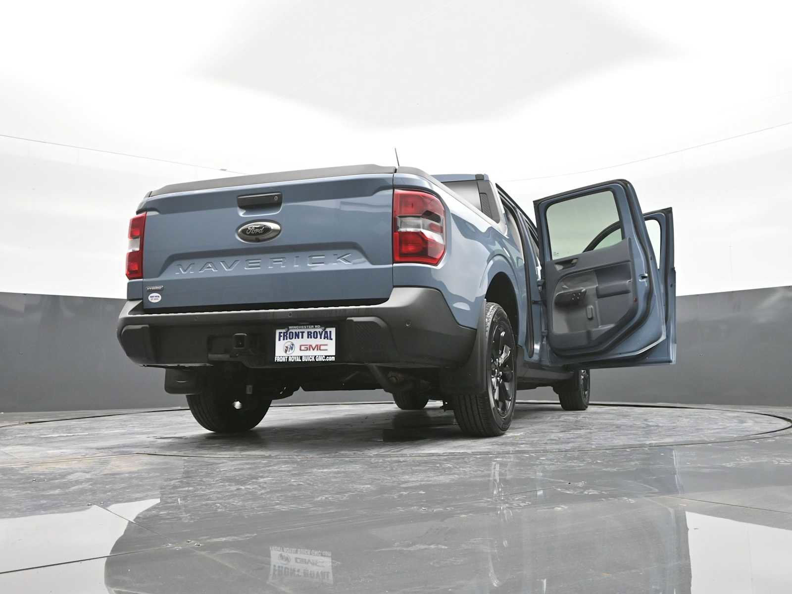 Used 2024 Ford Maverick Lariat w/ Black Appearance Package image 47