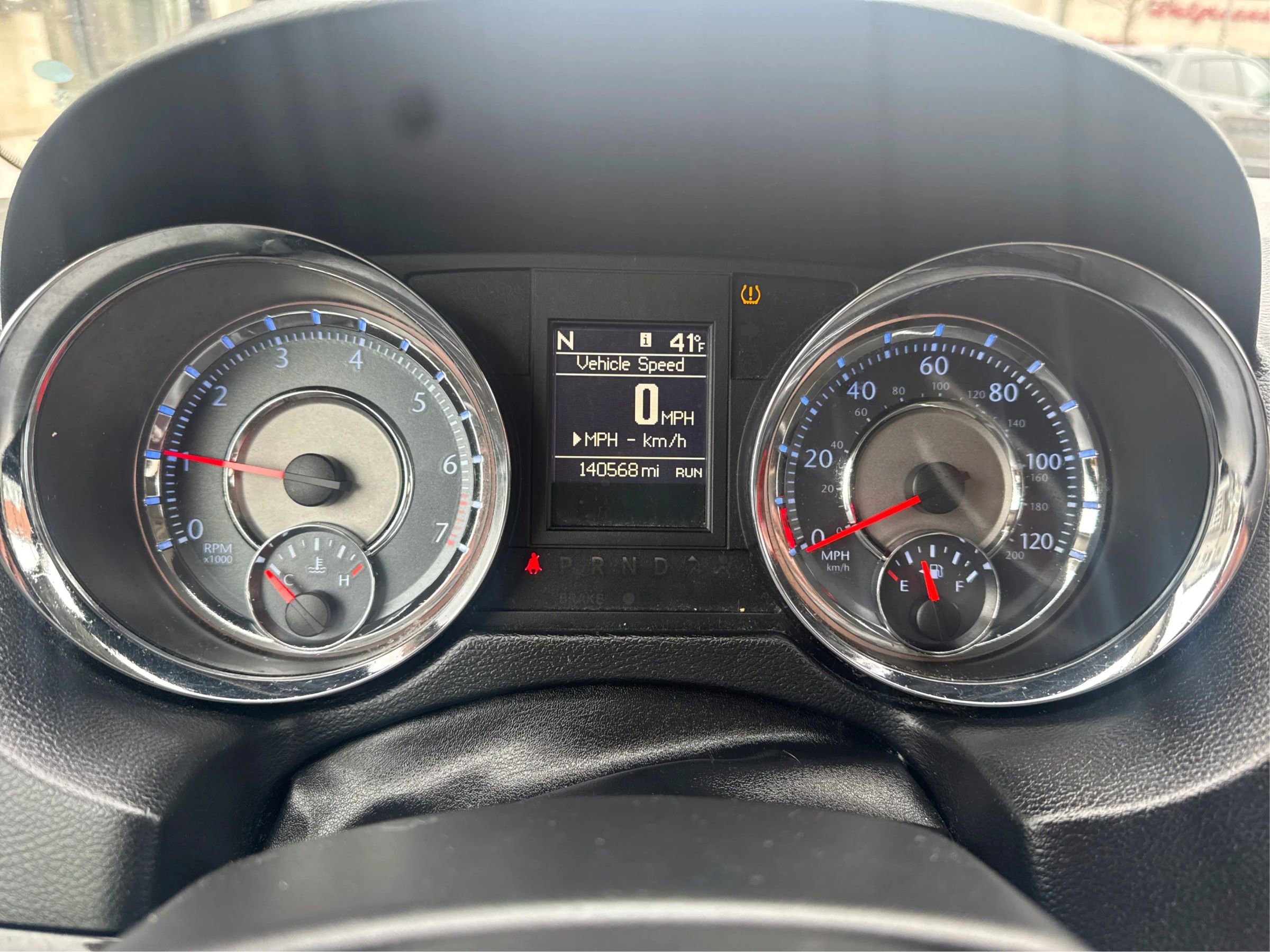 Used 2015 Chrysler Town & Country Touring w/ Driver Convenience Group image 19