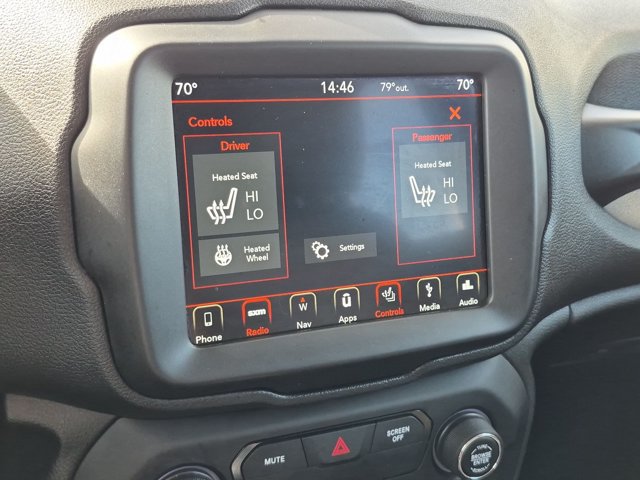 Used 2019 Jeep Renegade Trailhawk AWD/4WD image 14