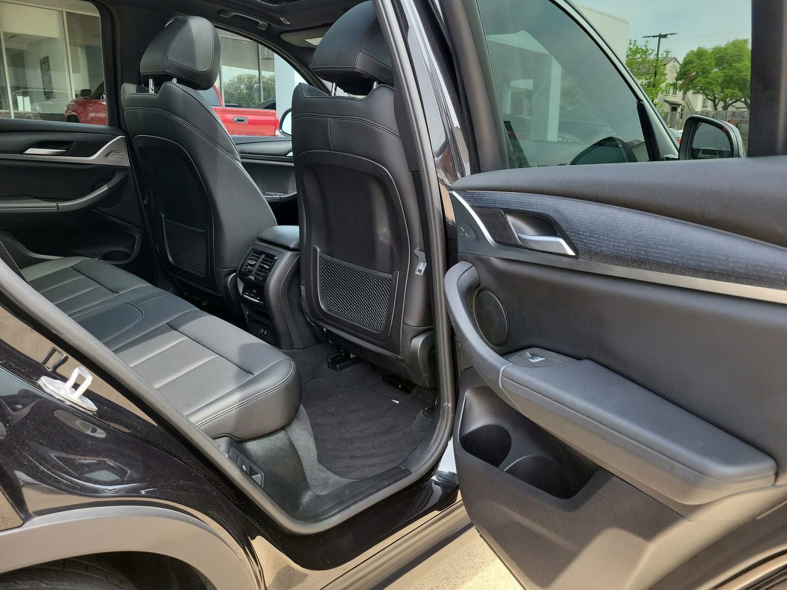 Used 2023 BMW X3 xDrive30i w/ Convenience Package image 27