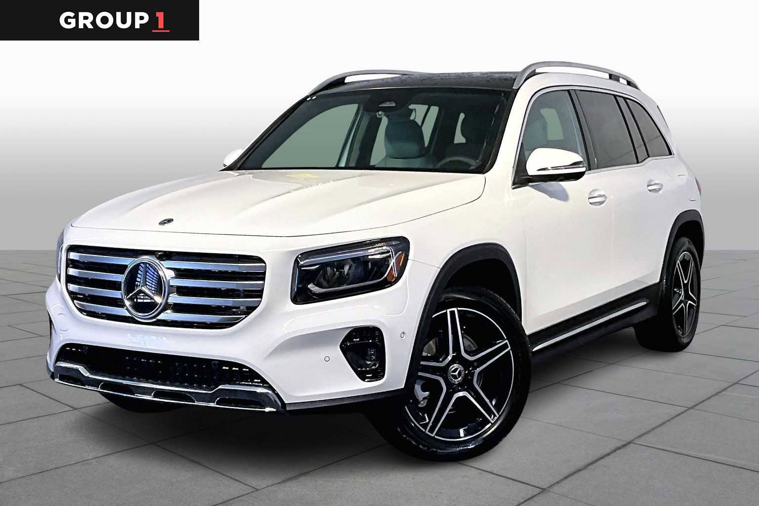 New 2026 Mercedes-Benz GLB 250 4MATIC image 1