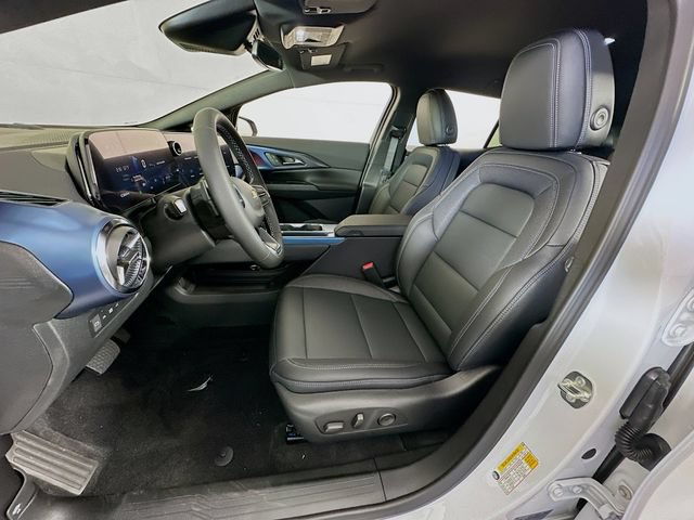 New 2026 Chevrolet Equinox EV LT AWD/4WD image 24