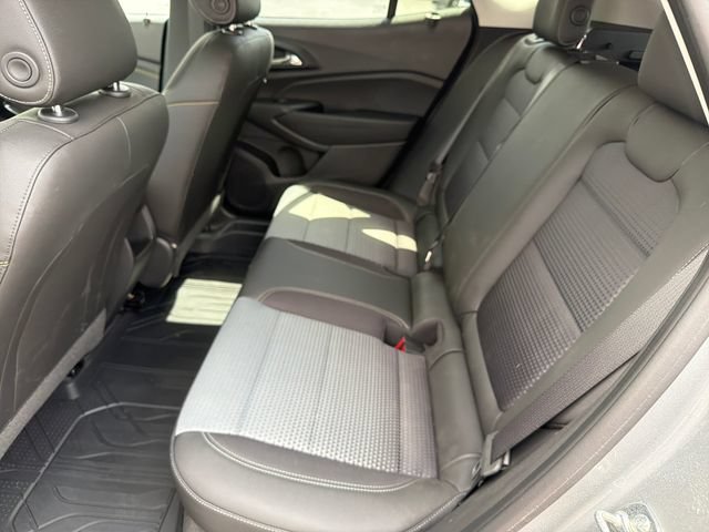 Certified 2026 Chevrolet Trax LT FWD image 21