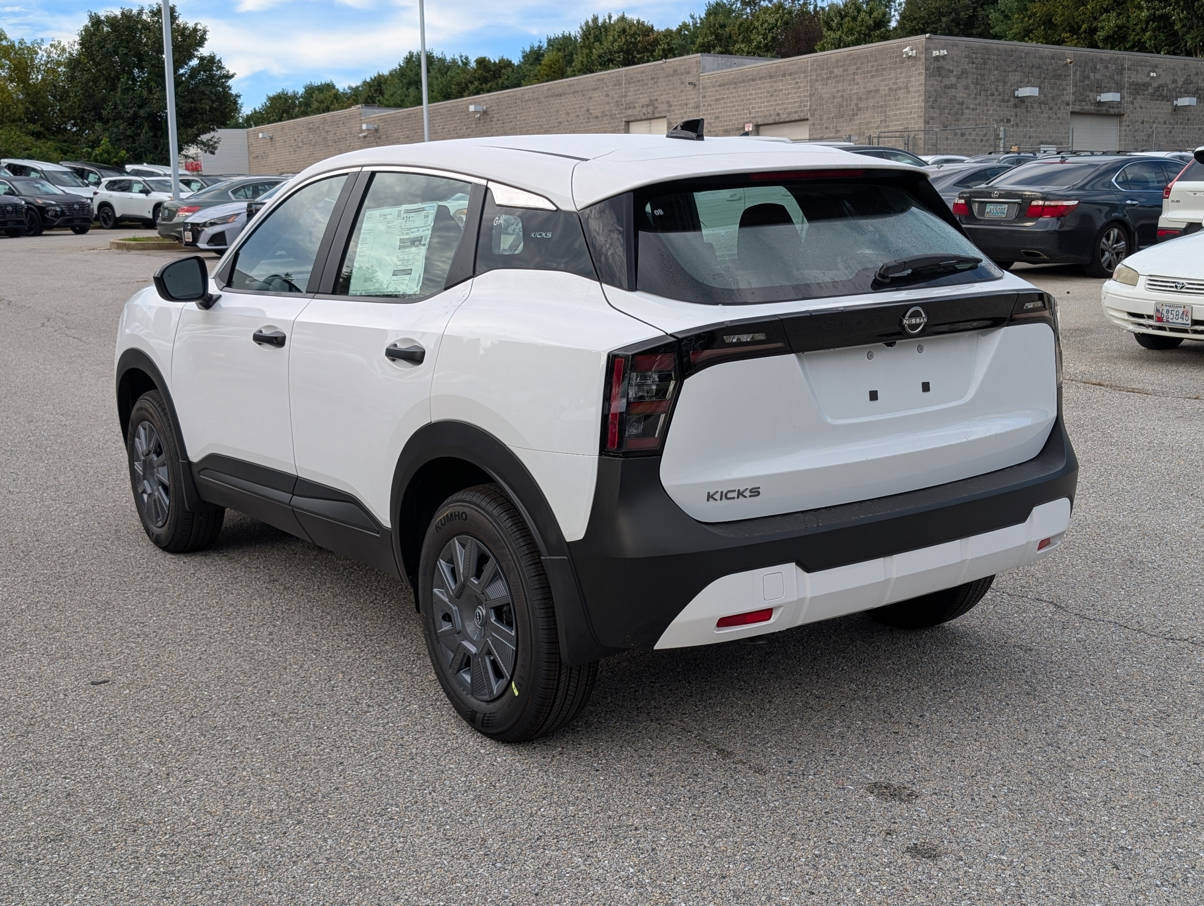 New 2027 Nissan Kicks S FWD image 4
