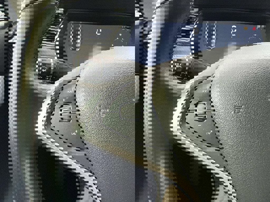 Used 2014 Tesla Model S Performance RWD image 30