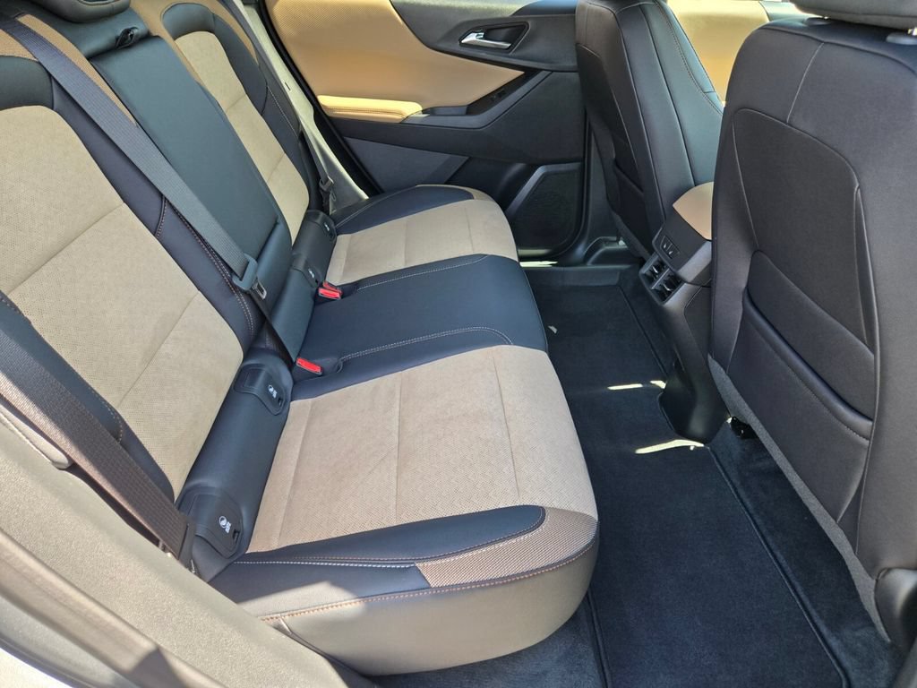 Used 2026 Chevrolet Equinox ACTIV w/ Convenience Package III AWD/4WD image 18