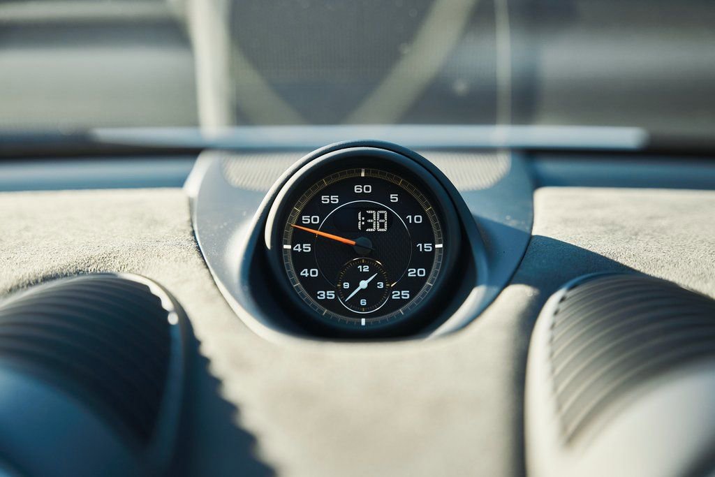 Used 2025 Porsche 718 Cayman GT4 RS w/ Weissach Package image 63