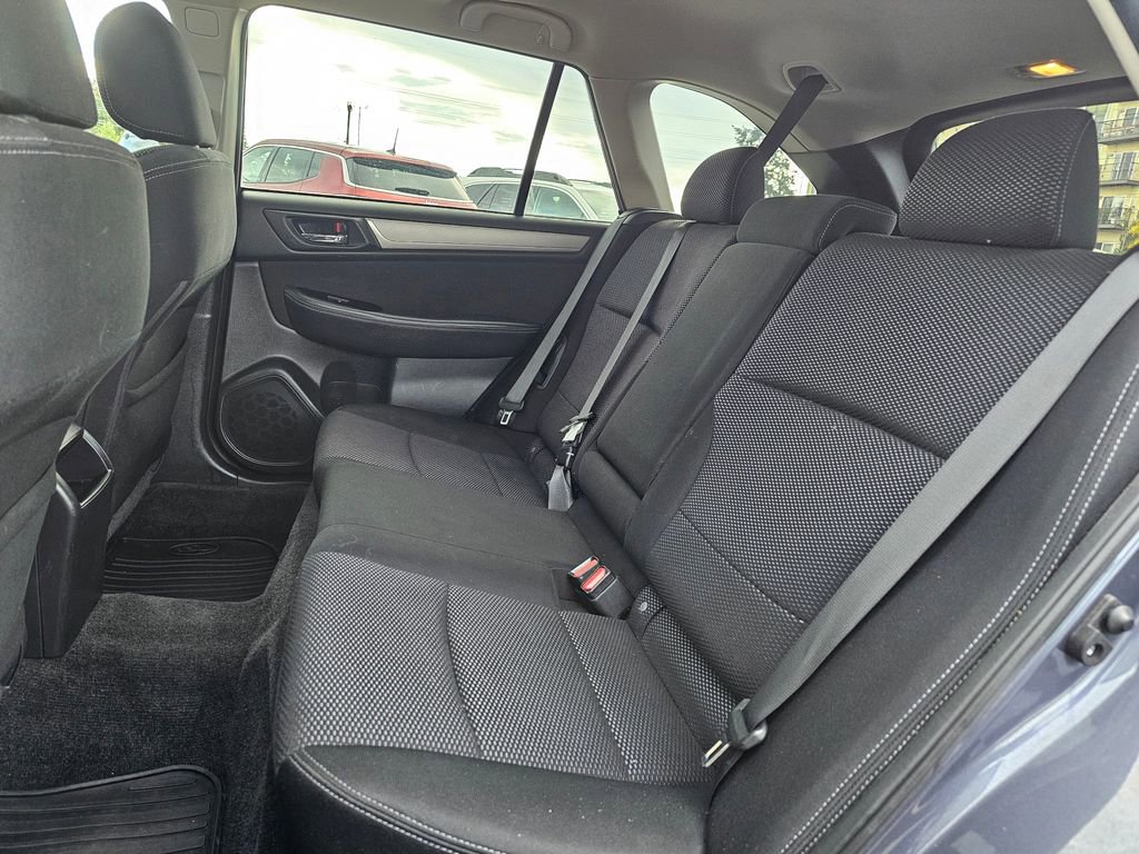 Used 2015 Subaru Outback 2.5i Premium AWD/4WD image 16