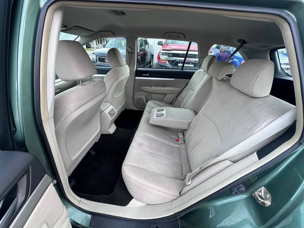 Used 2014 Subaru Outback 2.5i w/ Alloy Wheel Package AWD/4WD image 14