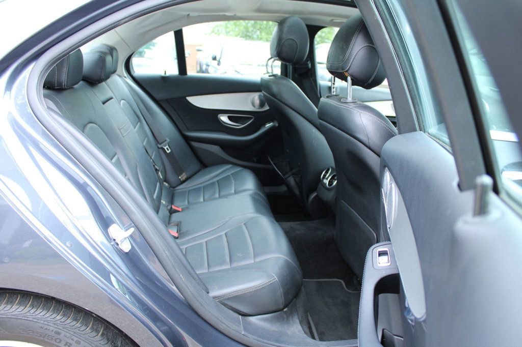 Used 2015 Mercedes-Benz C 300 4MATIC Sedan image 32