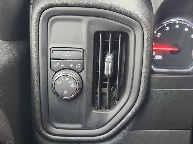 Used 2019 Chevrolet Silverado 1500 Custom w/ Custom Value Package RWD image 22