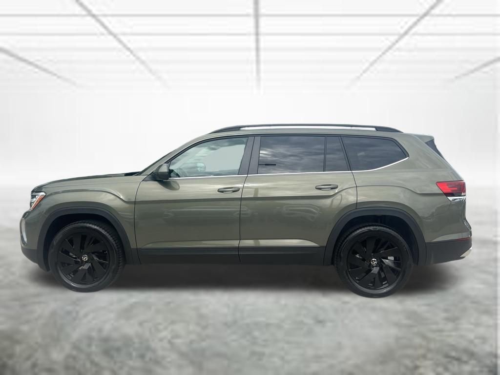 New 2026 Volkswagen Atlas SE FWD image 2