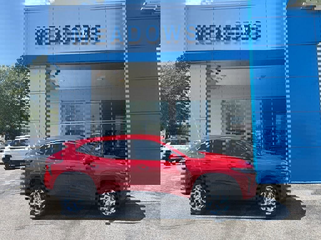 New 2026 Chevrolet Trax LS image 2