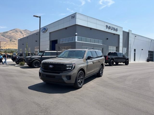 New 2027 Ford Expedition Max Platinum w/ Stealth Appearance Package