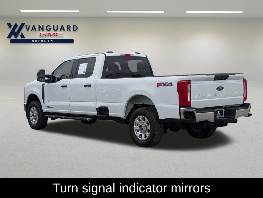 Used 2023 Ford F250 XLT w/ FX4 Off-Road Package image 5