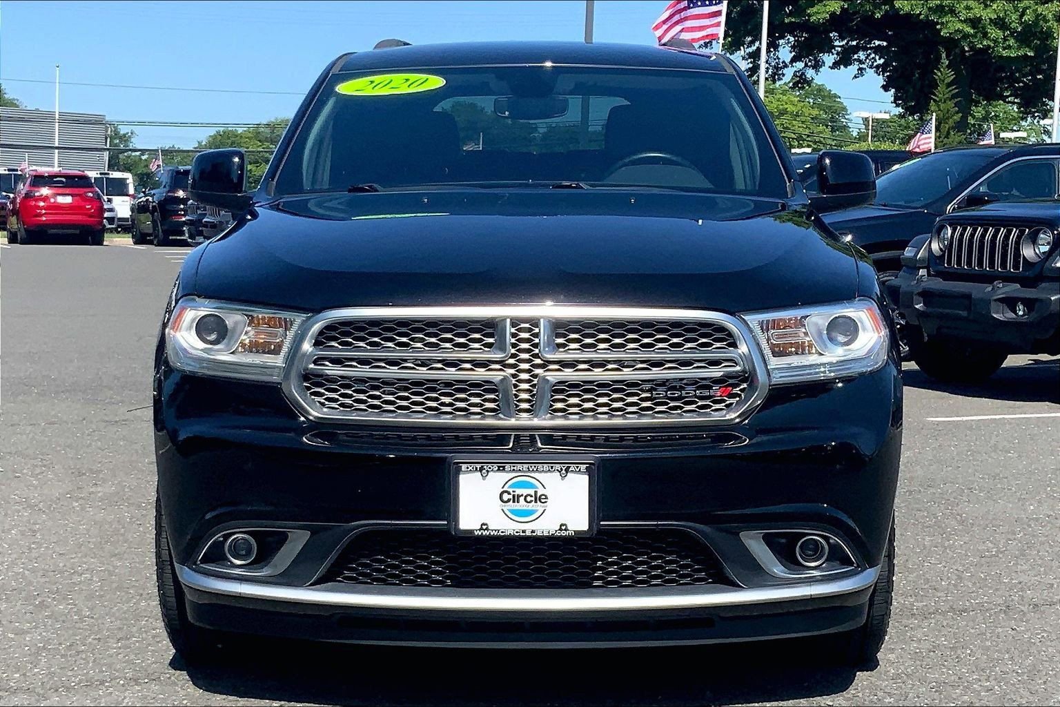 Used 2020 Dodge Durango SXT AWD/4WD image 3