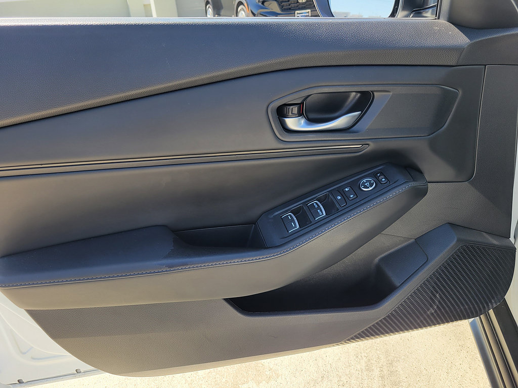 Used 2024 Honda Accord Sport image 18