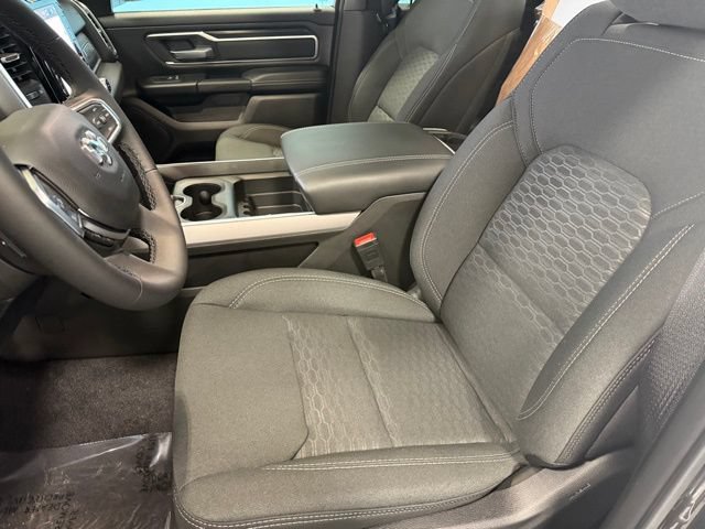 Used 2025 RAM 1500 Big Horn AWD/4WD image 14