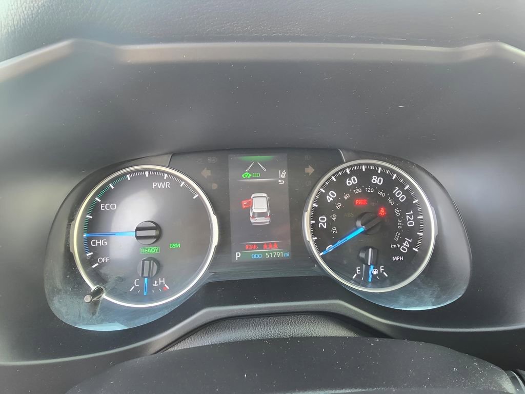 Used 2021 Toyota RAV4 XLE w/ Convenience Package image 22