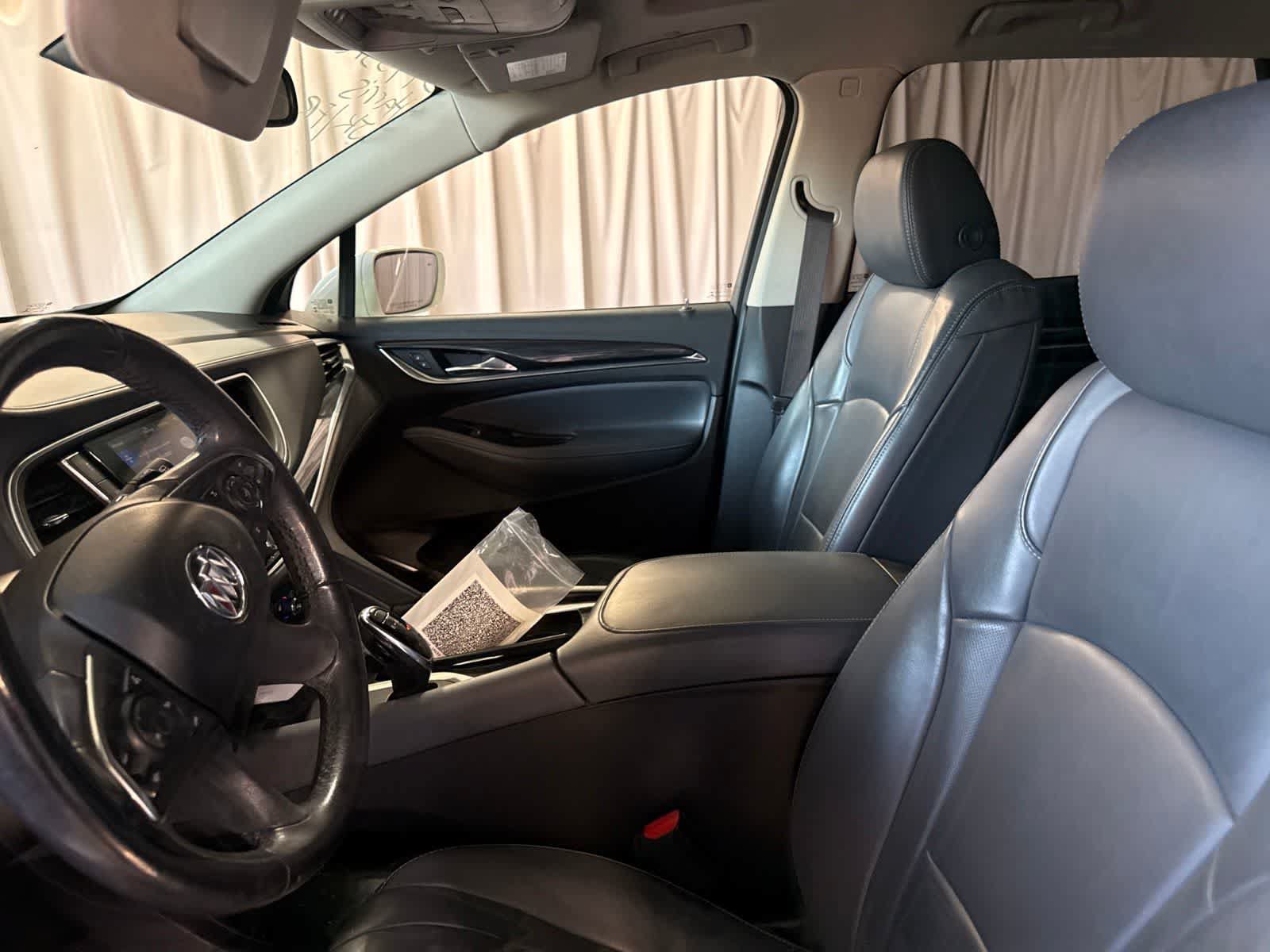Used 2020 Buick Enclave Essence w/ Sound and Sites Package AWD/4WD image 20