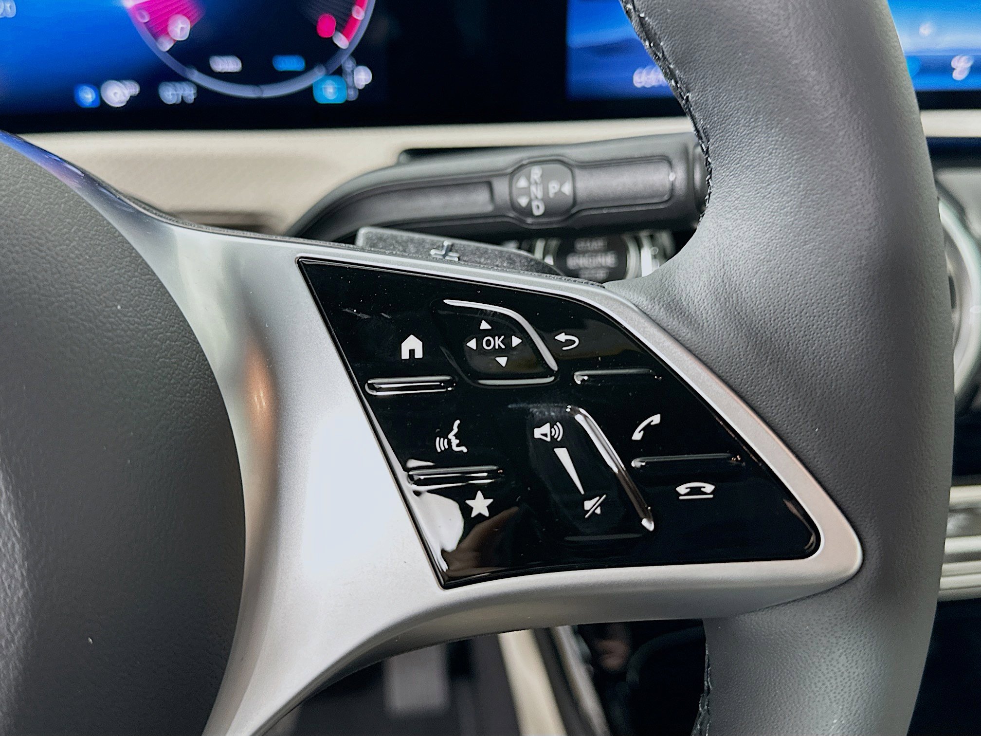 Certified 2025 Mercedes-Benz CLA 250 4MATIC image 13