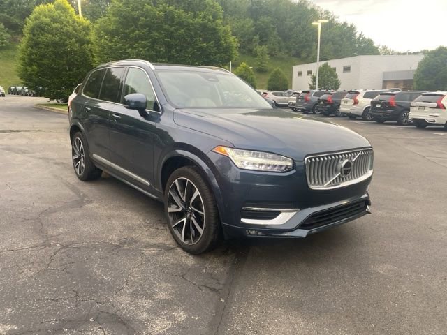 Used 2024 Volvo XC90 B6 Ultimate AWD/4WD image 3