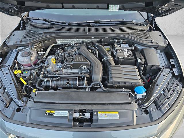 Used 2026 Volkswagen Jetta SE FWD image 18