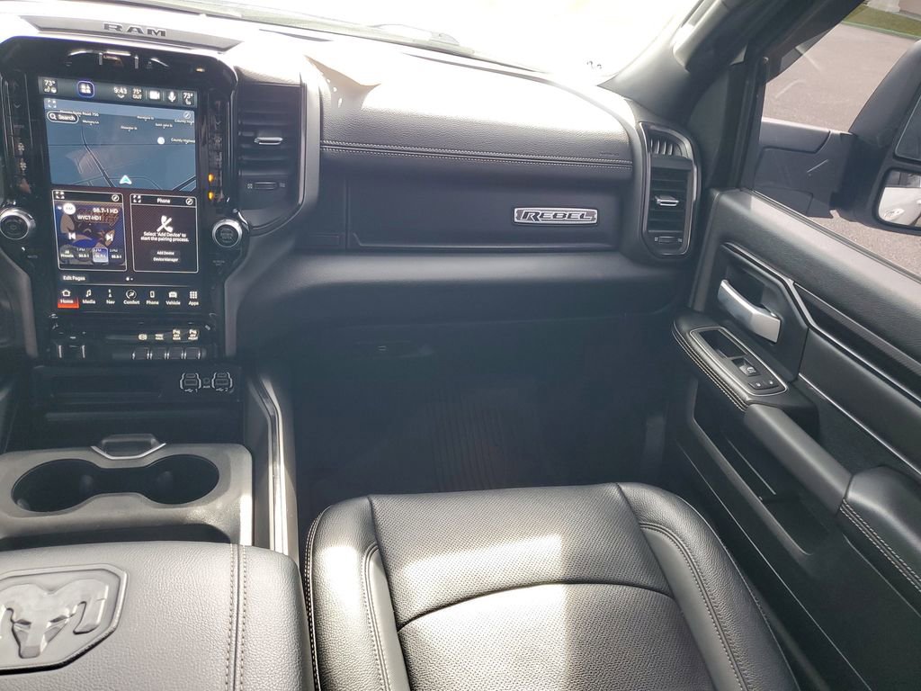 Used 2024 RAM 2500 Rebel AWD/4WD image 27