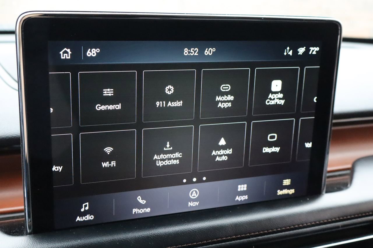 Used 2020 Lincoln Aviator Reserve w/ Elements Package Plus AWD/4WD image 10