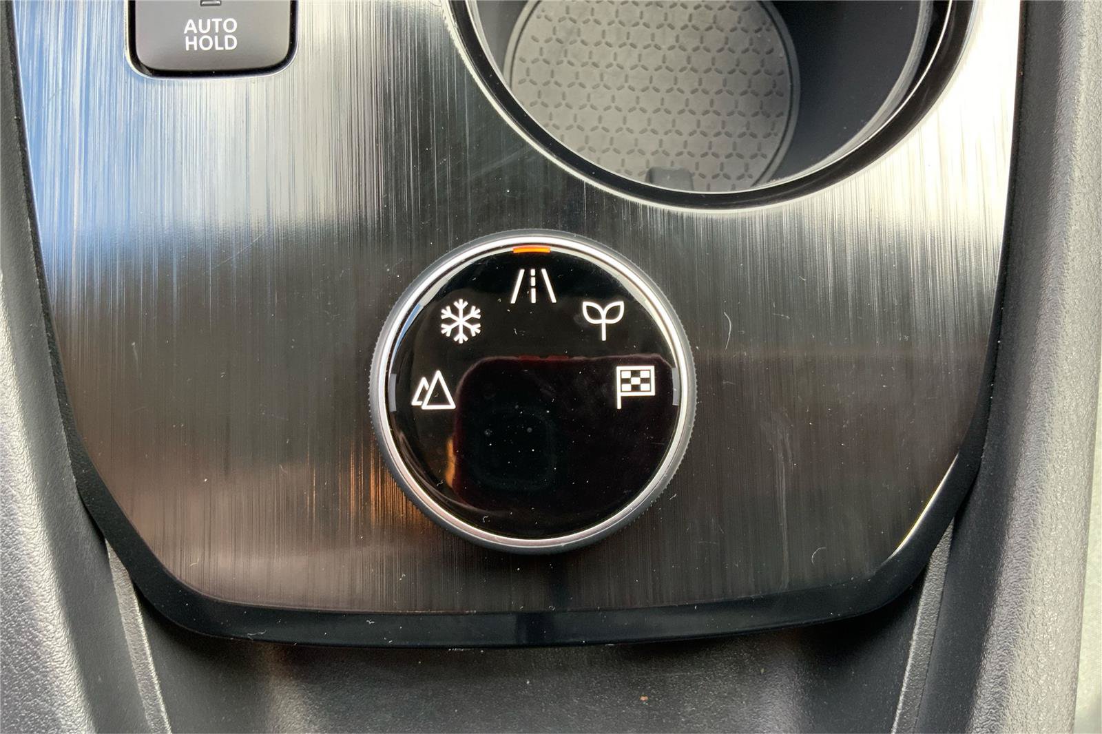 Used 2025 Nissan Rogue SV AWD/4WD image 37