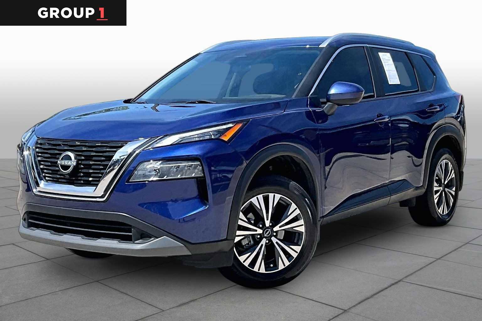 Used 2023 Nissan Rogue SV w/ SV Premium B Package FWD image 1