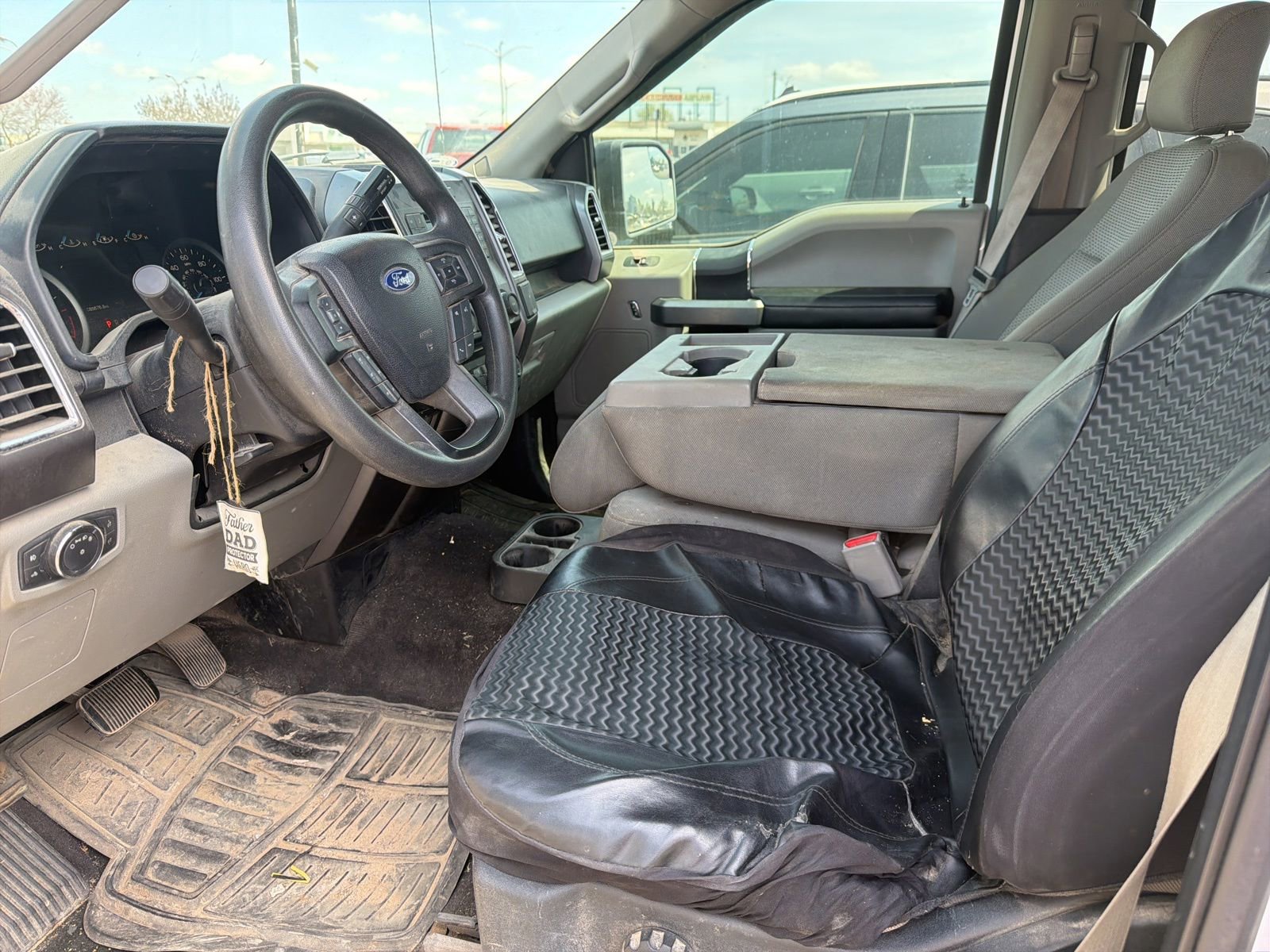 Used 2016 Ford F150 XLT w/ Trailer Tow Package image 5