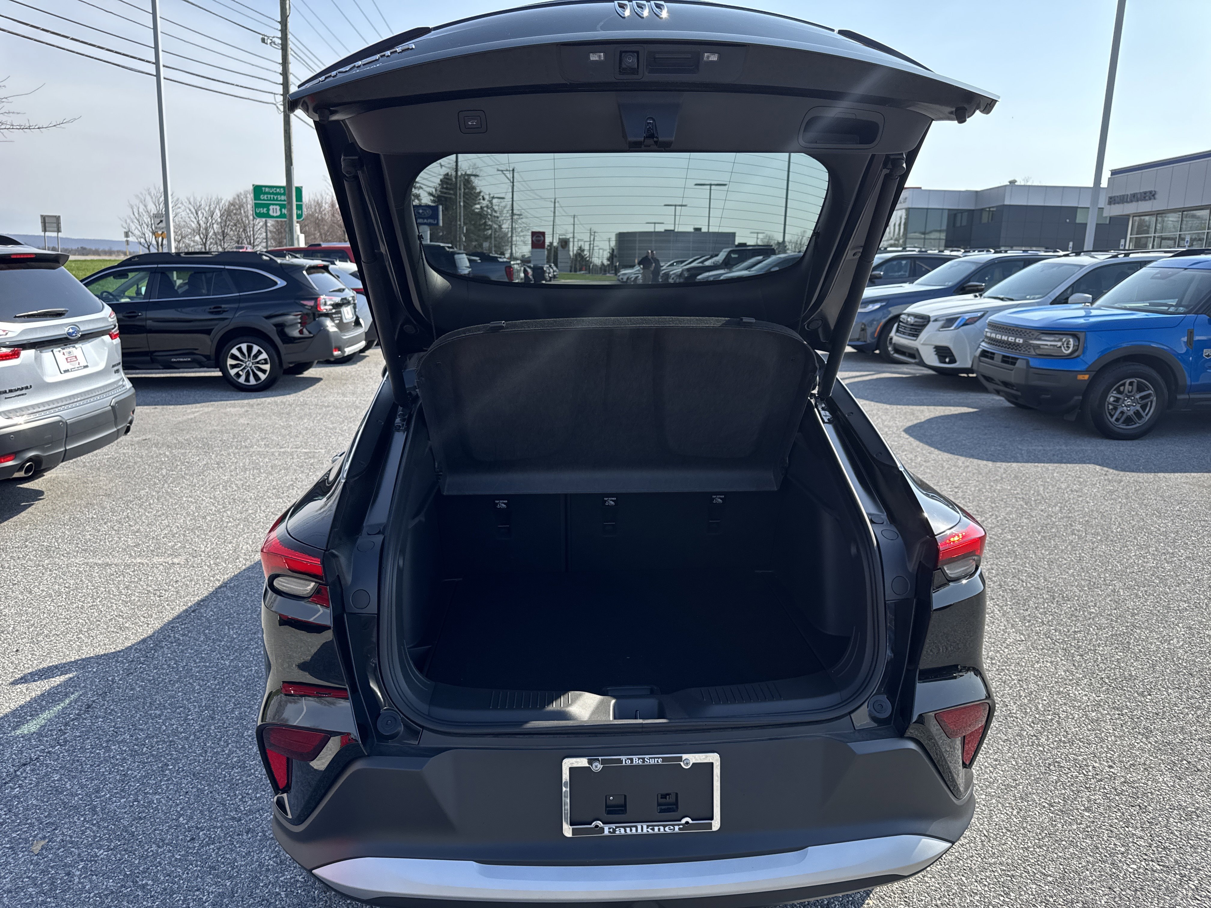 Used 2024 Buick Envista Preferred w/ Convenience I Package image 10