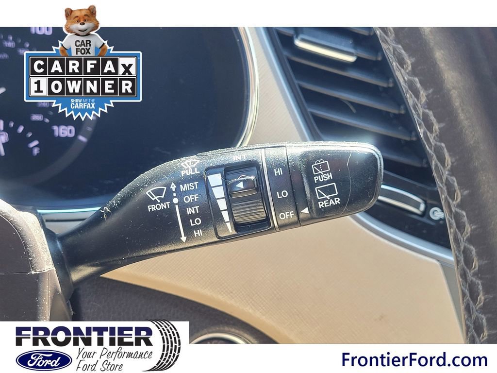 Used 2017 Hyundai Santa Fe SE image 20