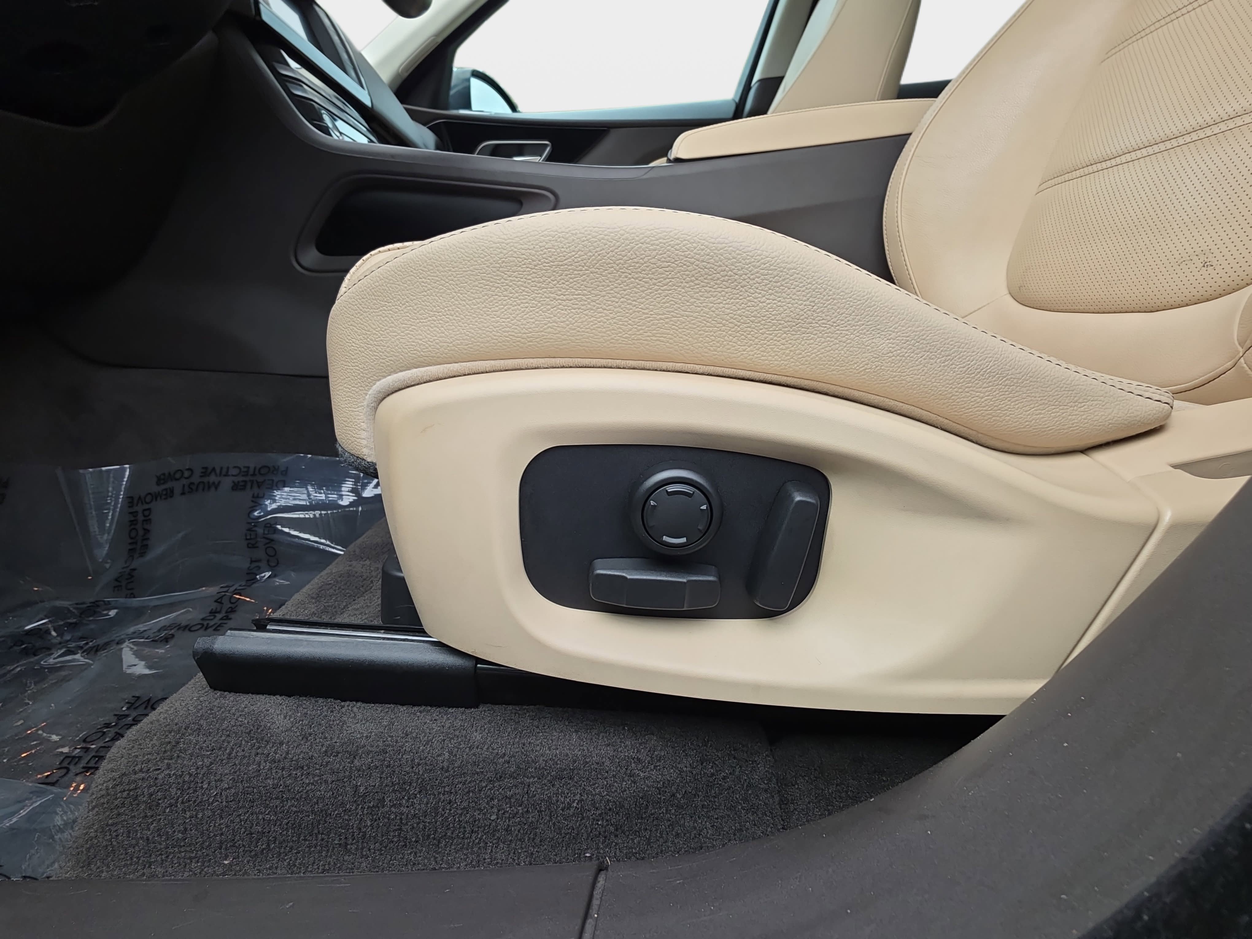 Used 2017 Jaguar F-PACE Prestige AWD/4WD image 29