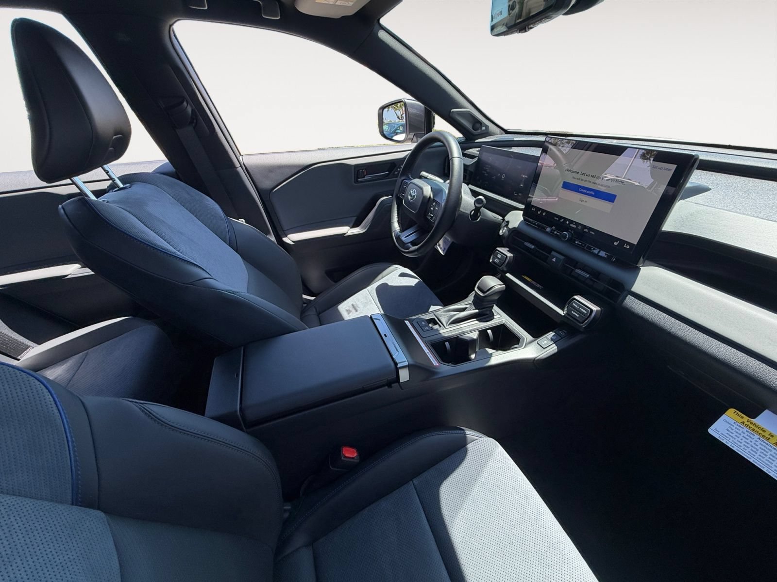 New 2026 Toyota RAV4 XSE AWD/4WD image 15