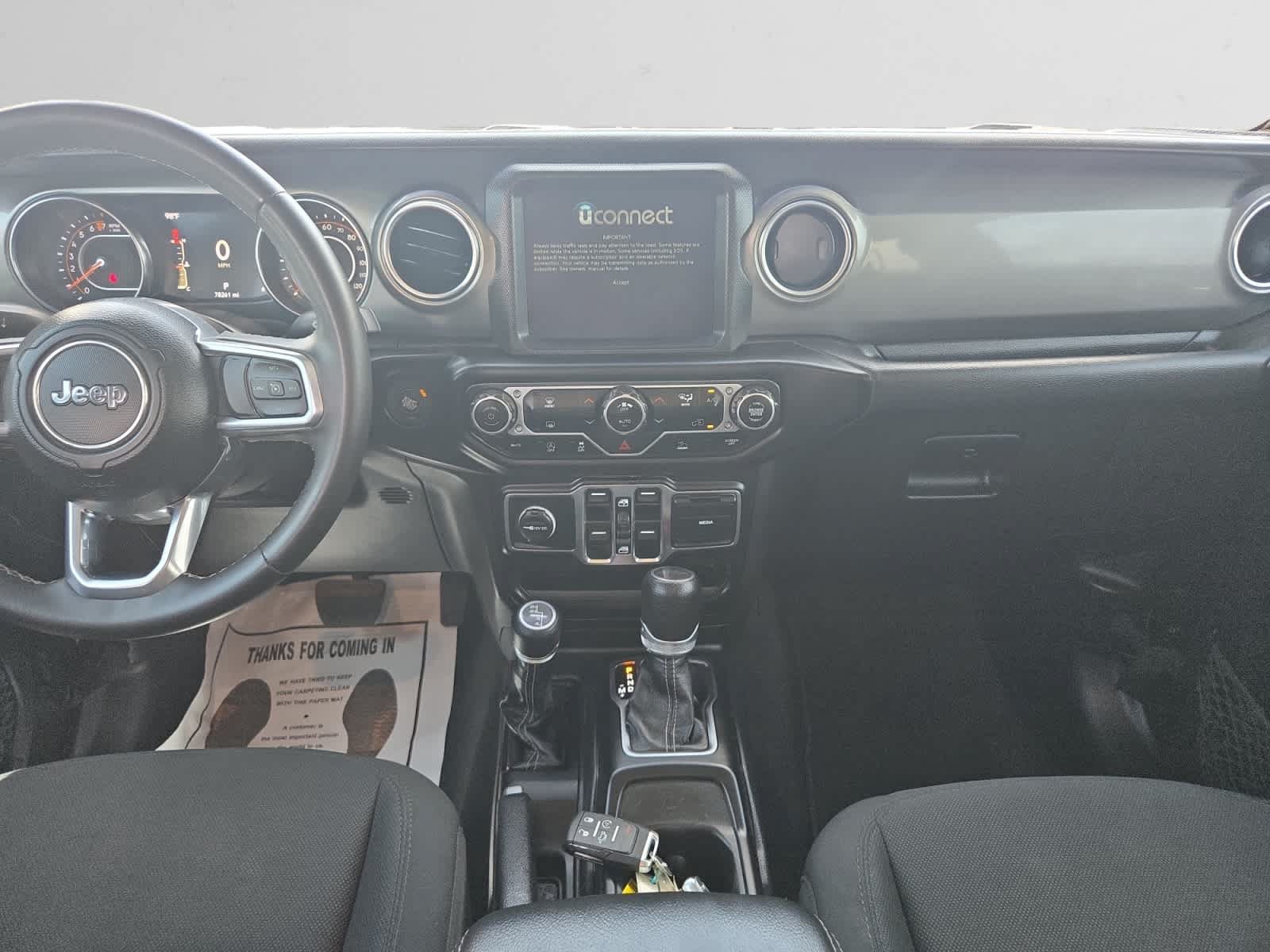 Used 2023 Jeep Gladiator Overland AWD/4WD image 11